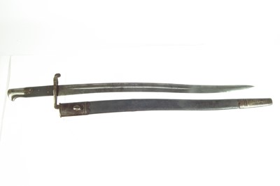 Lot 104 - 1858 pattern volunteer Yataghan sword bayonet and scabbard