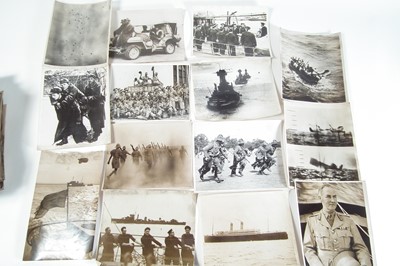Lot 183 - Large collection of WWII era press photographs
