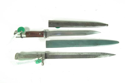 Lot 68 - Two German bayonets and scabbards