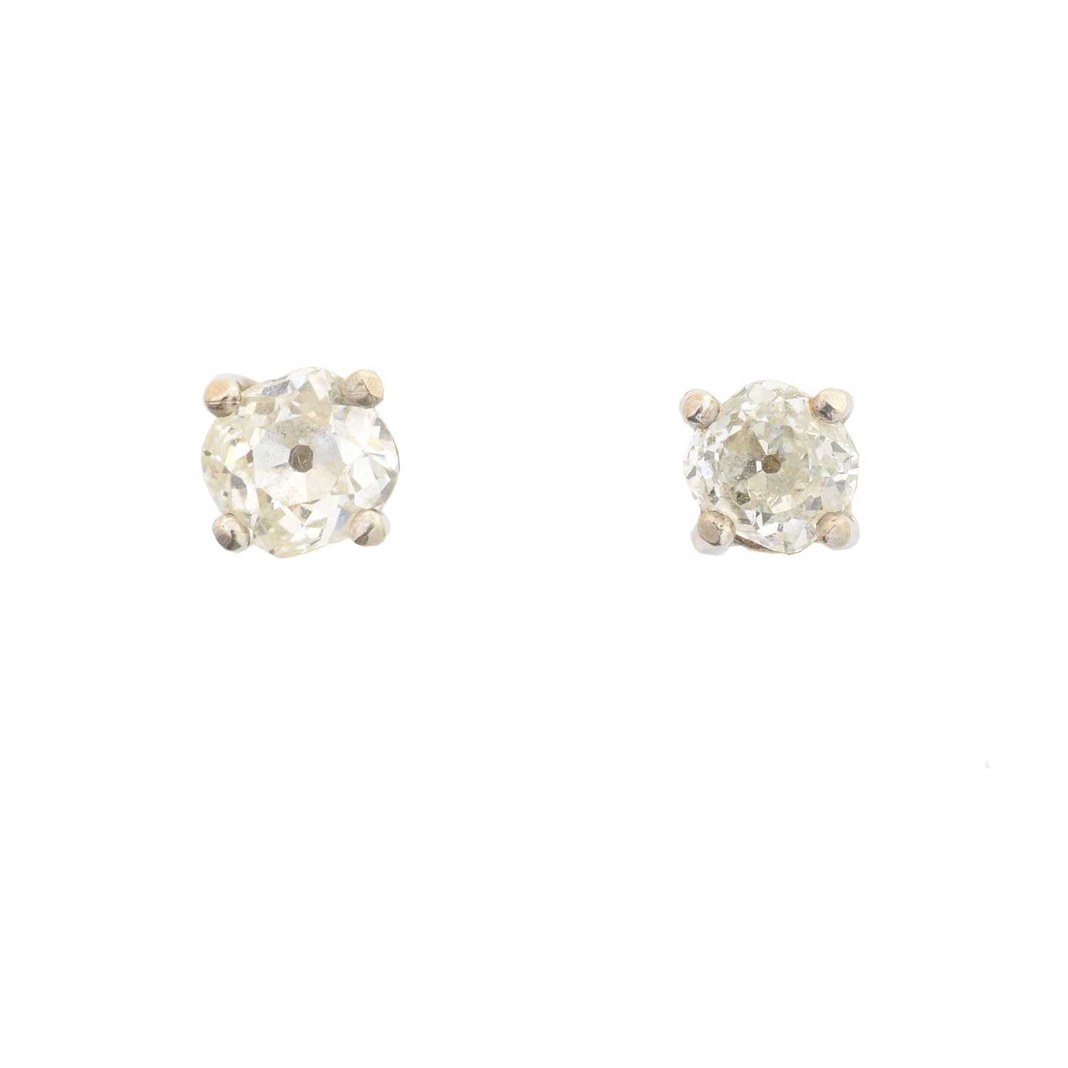 Lot 39 - A pair of old cut diamond stud earrings