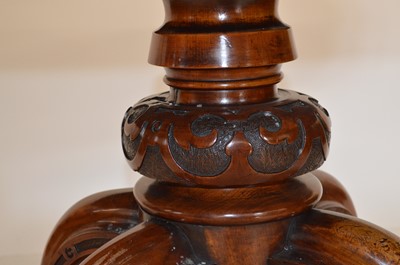 Lot 387 - Victorian figured walnut loo table