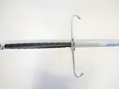 Lot 25 - 20th century reproduction Lowland claymore sword