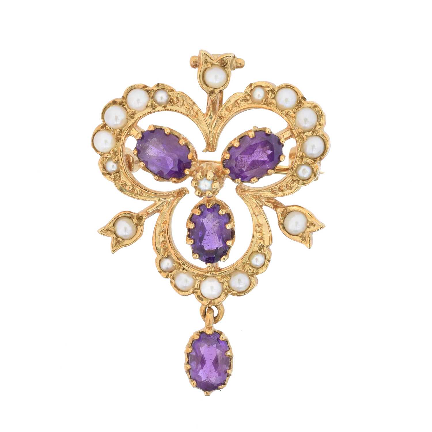 Lot 11 - A 9ct gold amethyst and split pearl brooch