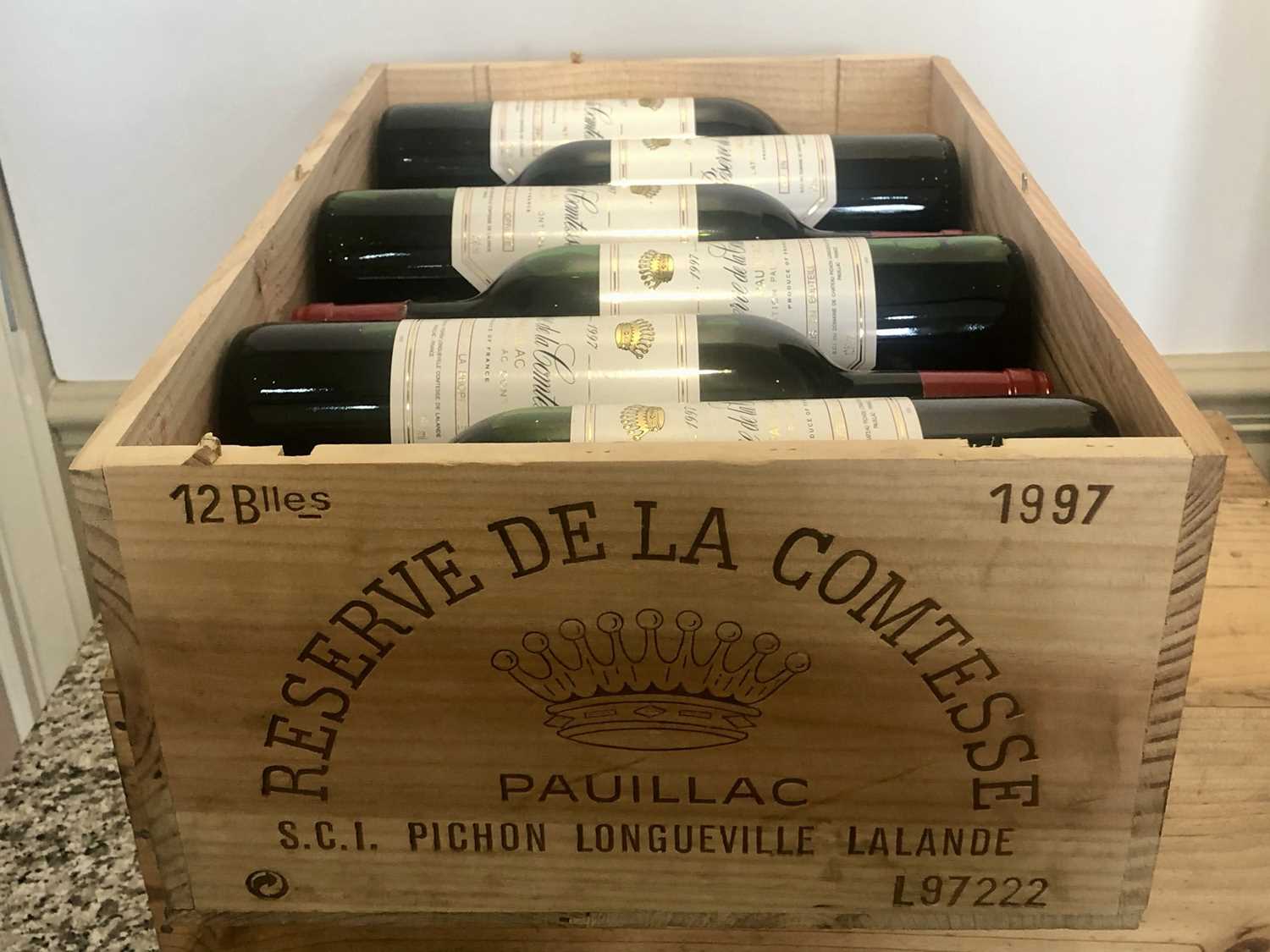 Lot 10 - 12 bottles Reserve De La Comtesse Pauillac 1997