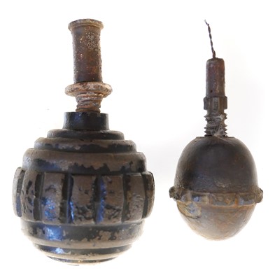 Lot 127 - Two inert German WWI grenades