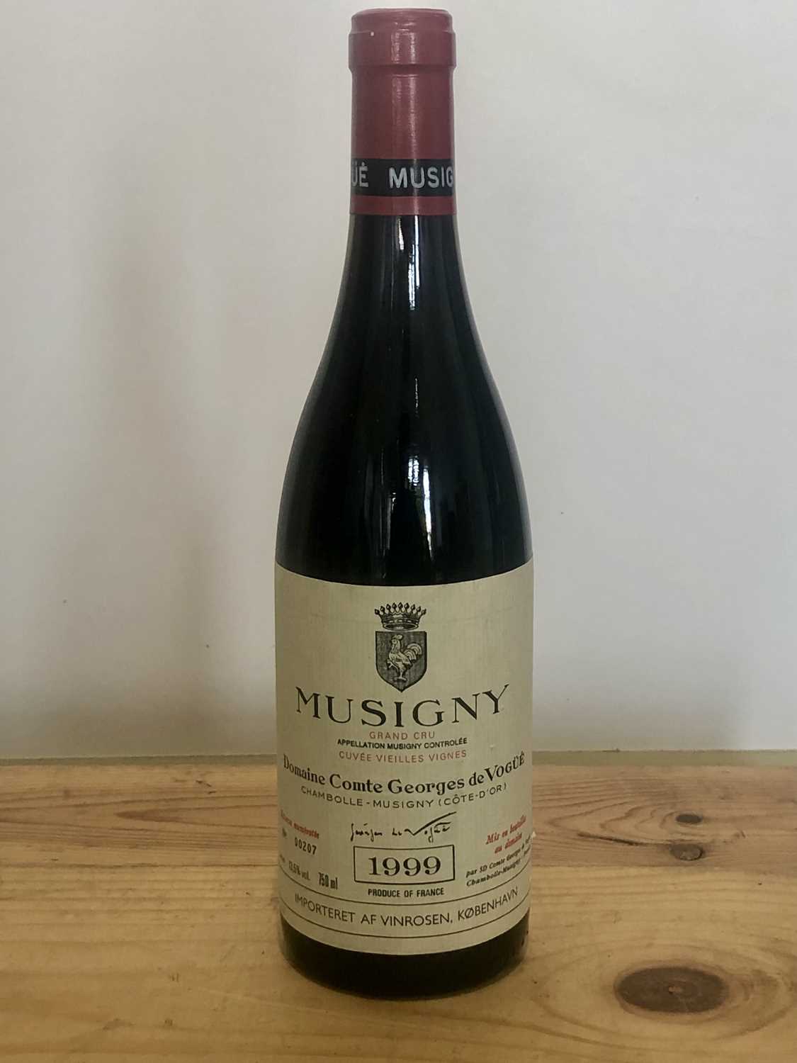 Lot 75 - 1 Bottle Grand Cru Musigny ‘Cuvee Vieilles Vignes’ Domaine Comte George de Vogue 1999