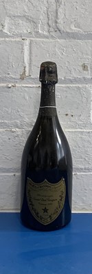 Lot 161 - 1 Bottle Champagne Dom Perignon Vintage 1990 (1 cm. inverted)