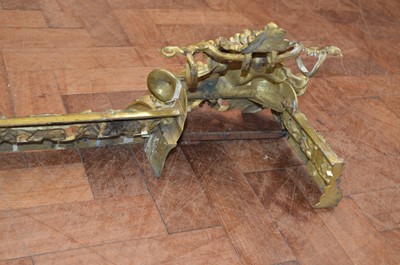 Lot 299 - Early 20th century cast brass fire kerb
