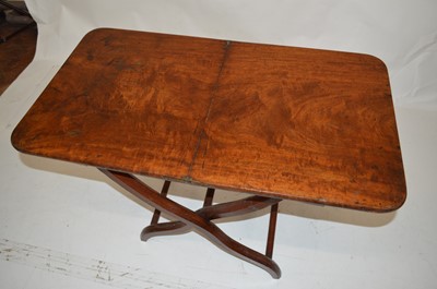Lot 393 - Mid-19th-century mahogany coaching table