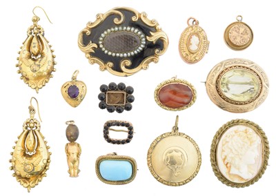 Lot 160 - A selection of Victorian and later jewellery
