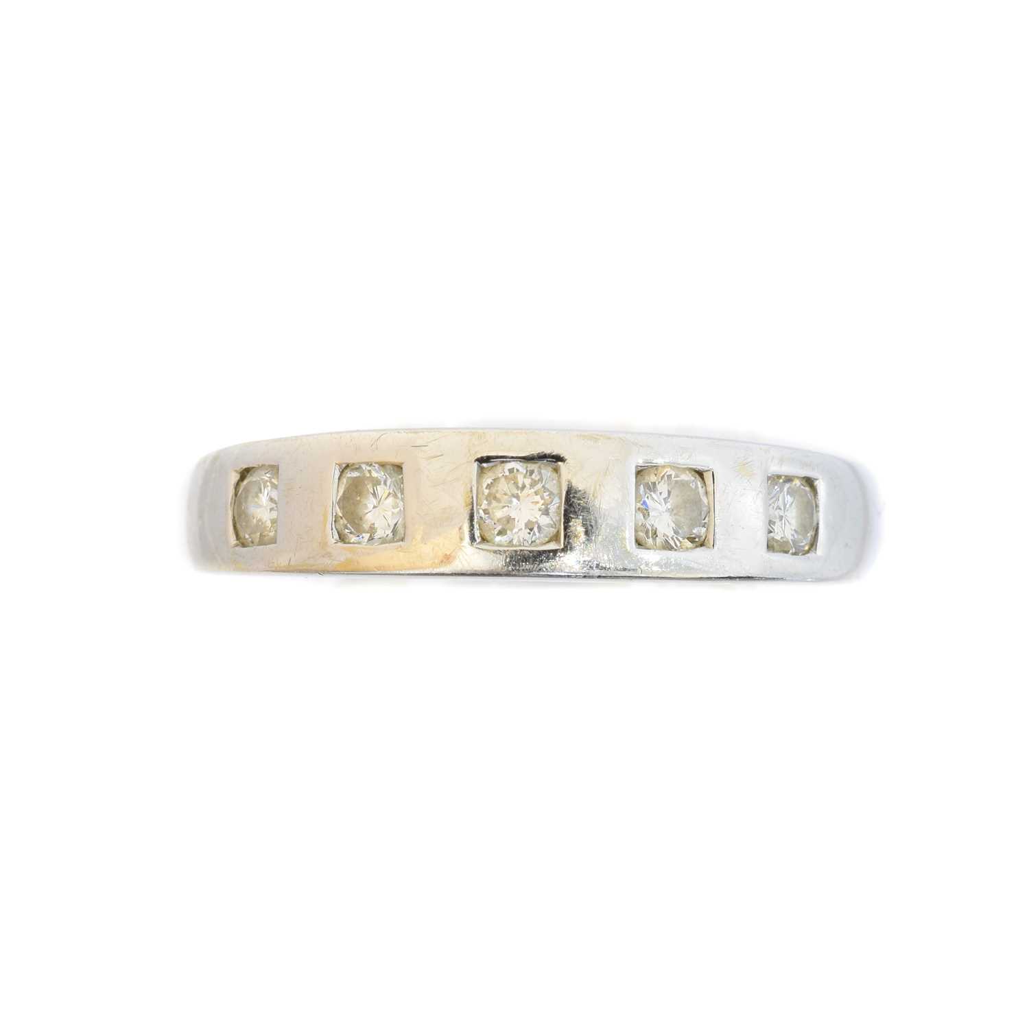 Lot 108 - An 18ct gold diamond five stone ring