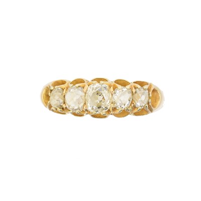 Lot 156 - An early 20th century 15ct gold diamond five stone ring