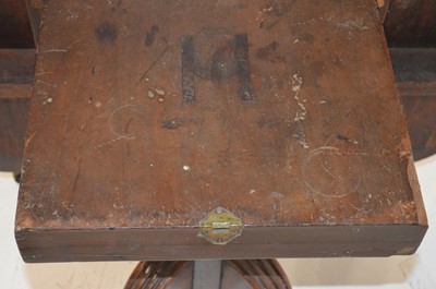 Lot 402 - George III mahogany breakfast table