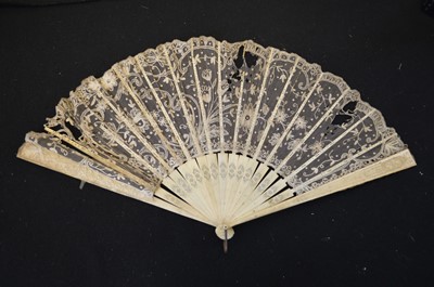 Lot 293 - Group lot of 9 hand fans