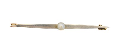 Lot 2A - An early 20th century pearl bar brooch