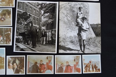 Lot 72 - Behind the scenes photographs and postcards from legendary films of the 50's and 60's