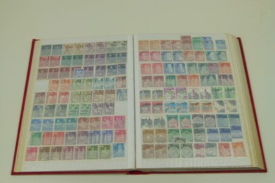 Lot 260 - Mainly British Commonwealth collection in 3 stockbooks
