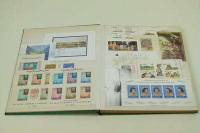 Lot 283 - New Zealand stamp in stockbook