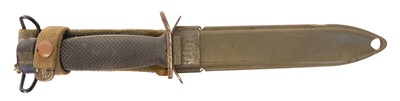 Lot 252 - US M8A1 knife and scabbard