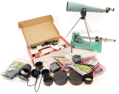 Lot 209 - Collection of reloading equipment and a spotting scope