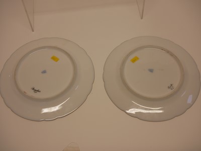 Lot 181 - Two Vienna style porcelain plates