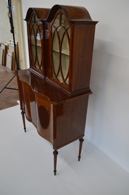 Lot 275 - Edwardian mahogany display cabinet