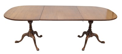 Lot 372 - Early 19th-century twin pedestal mahogany dining table