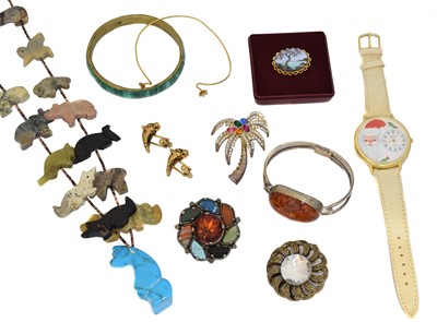 Lot 87 - A large selection of costume jewellery