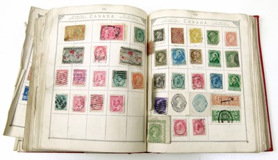 Lot 98 - A selection of stamps, contained in 'The Lincoln stamp album'