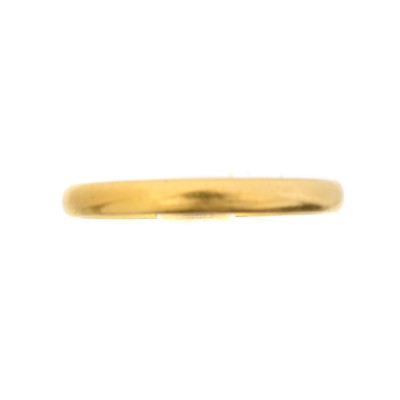 Lot 37 - A 22ct gold band ring