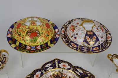 Lot 117 - 7 items of Royal Crown Derby