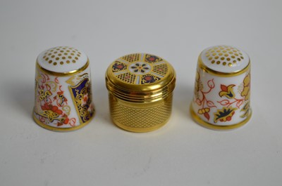 Lot 118 - 12 items of miniature Royal Crown Derby