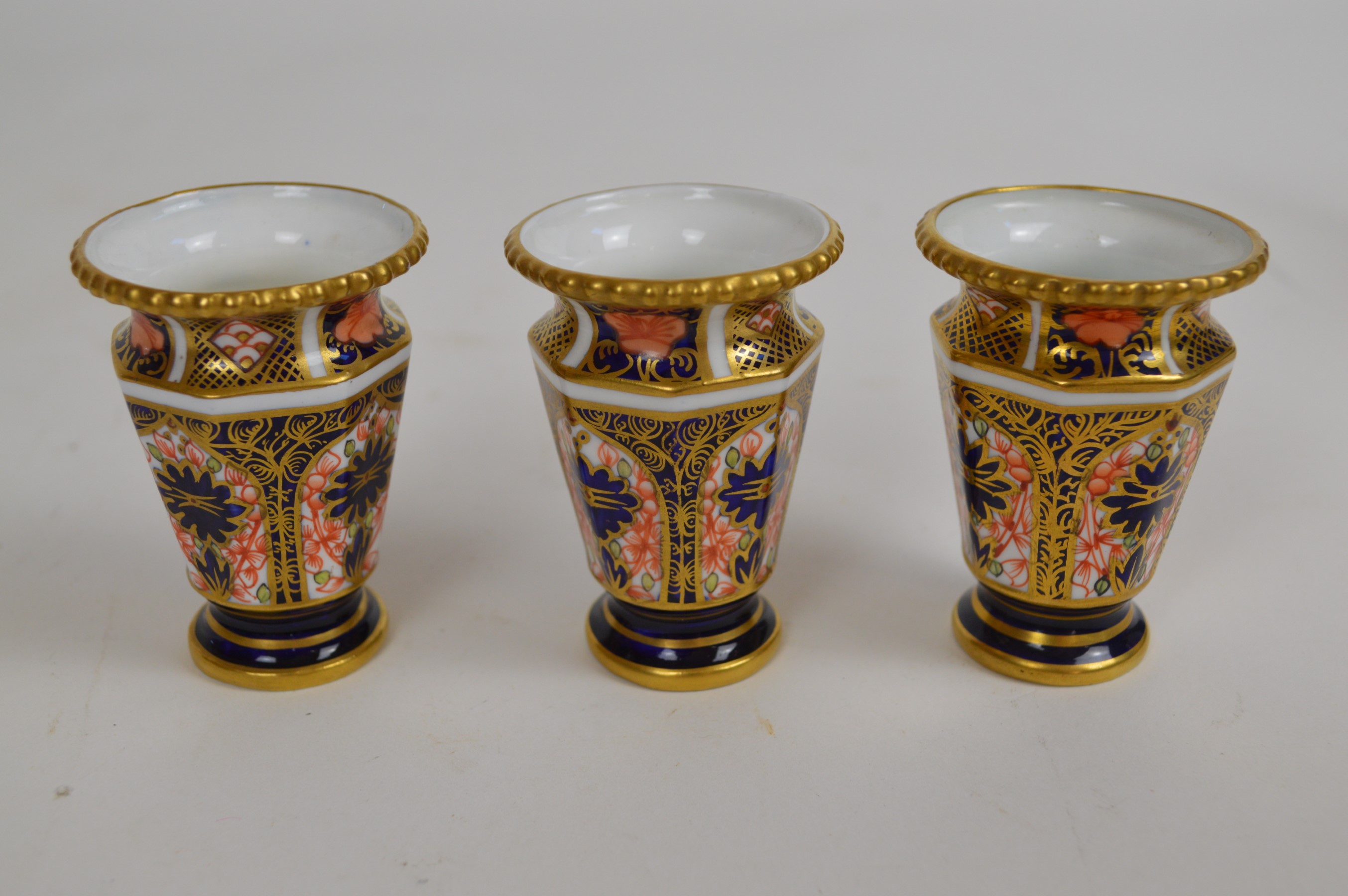 花瓶  Crown Derby 花瓶 Crown Derby Derby & Royal Crown Derby | gentlerattleofchina