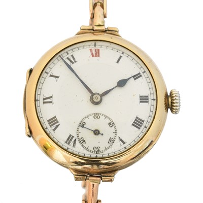 Lot 90 - A 9ct gold cased watch