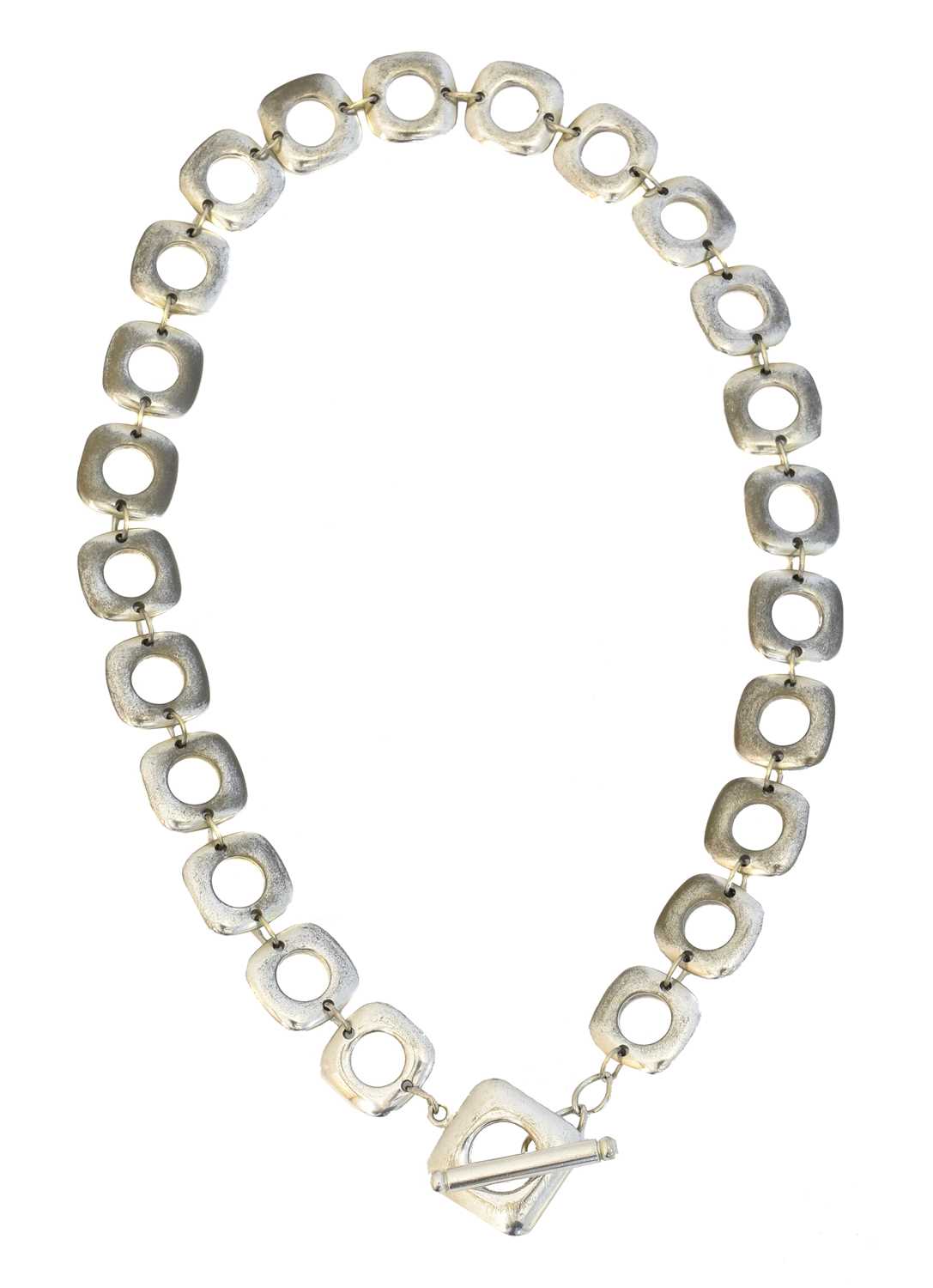 Lot 26 - An Elsa Peretti for Tiffany & Co 'Square Cushion' necklace