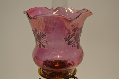 Lot 246 - Victorian table standing oil lamp