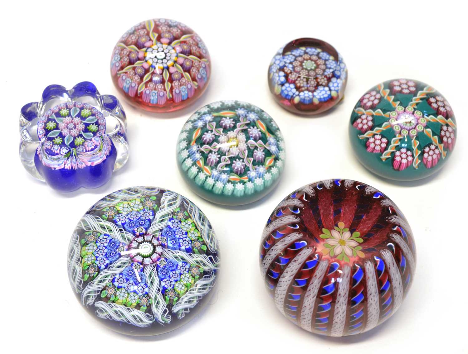 Lot 142 - 7 Perthshire Paperweights
