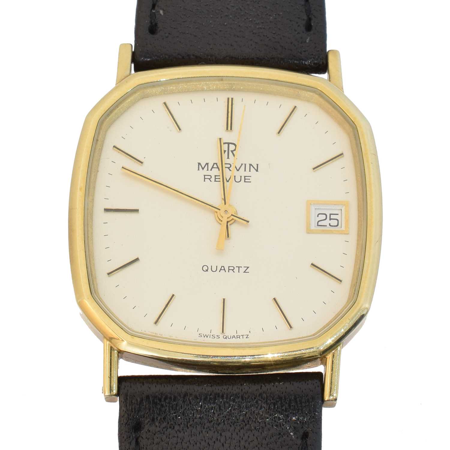 Lot 178 - A 9ct gold Marvin Revue quartz wristwatch