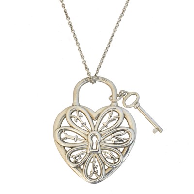 Lot 59 - A Tiffany & Co. padlock pendant