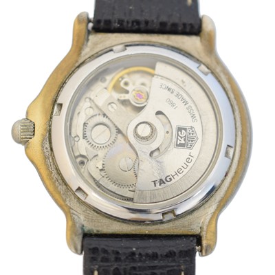 Lot 151 - A Tag Heuer 'Automatic Professional' wristwatch
