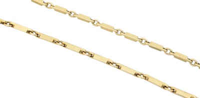 Lot A 9ct gold chain necklace
