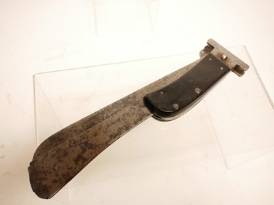Lot 287 - Folding machete with blade protector