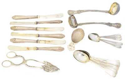 Lot 162 - A large selection of silver flatware