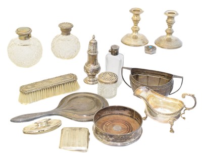 Lot 168 - A large selection of silver items