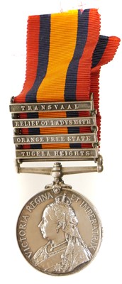 Lot 409 - Queen's South Africa medal with four clasps