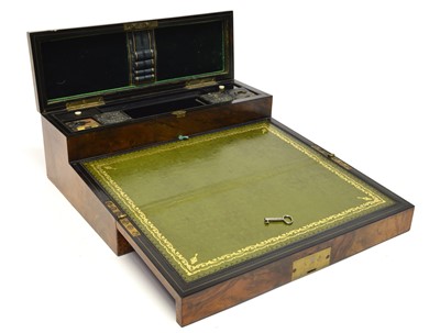 Lot 267 - Victorian walnut veneered tabletop writing box