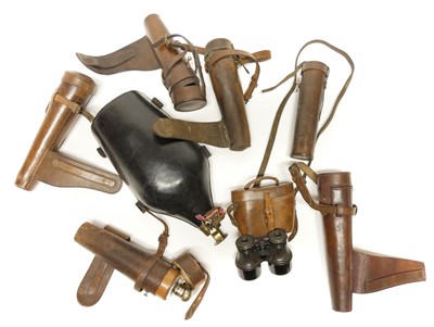 Lot 207 - Collection of leather items