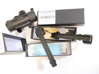 Lot 186 - Boxed rifle and shotgun optics