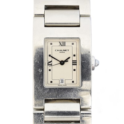 Lot 43A - A stainless steel Chaumet Etanche 30m watch