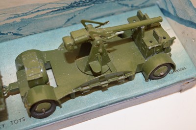 Lot 186 - Dinky Toys no.161 pre-war Mobile Anti-Aircraft...